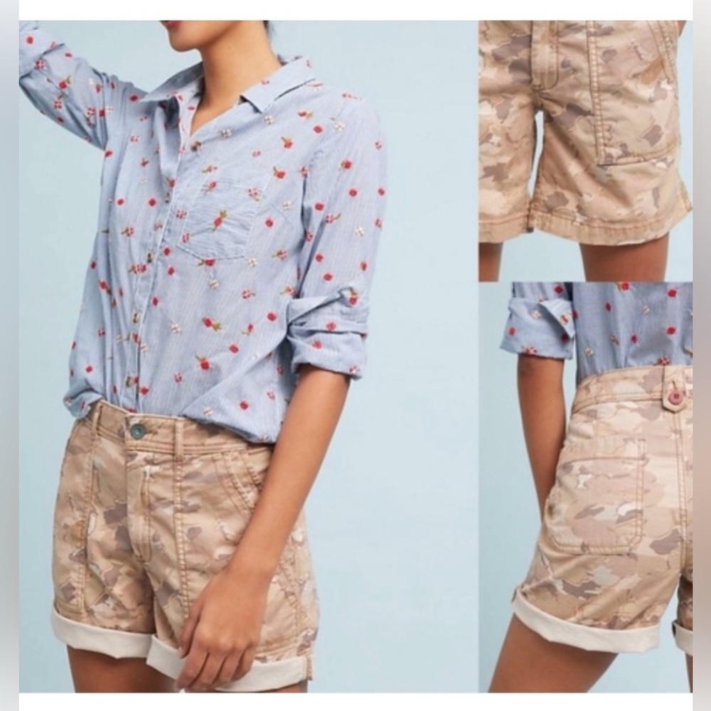 Anthropologie The Wanderer Cream Tan Camo Utility Cargo Shorts Size 26 Hiking